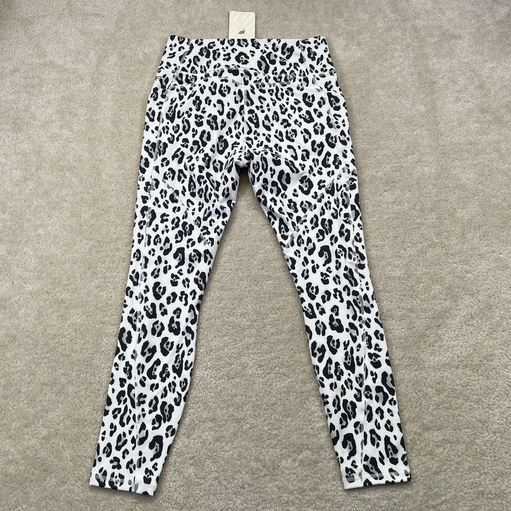 NWT Fabletics PureLuxe Oasis High Waist Leggings Womens XL (12-14) White Black - Picture 2 of 11